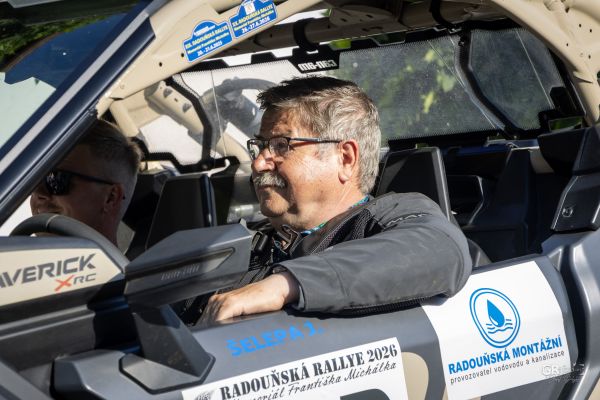 Radouňská Rallye začala v pekelném vedru. Den první. - 53