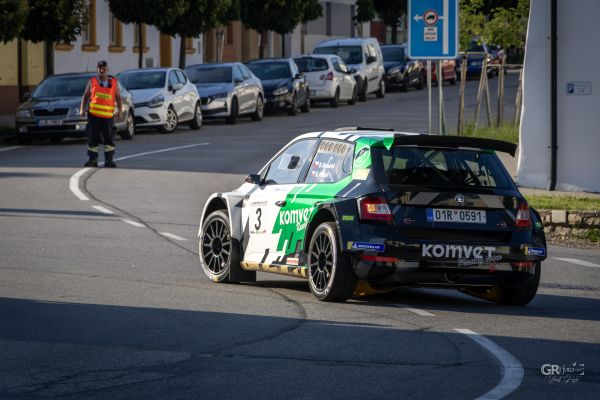 Radouňská Rallye začala v pekelném vedru. Den první. - 67