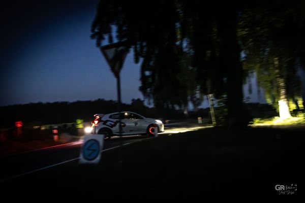 Radouňská Rallye začala v pekelném vedru. Den první. - 118