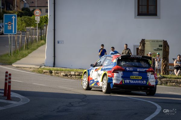 Radouňská Rallye začala v pekelném vedru. Den první. - 78