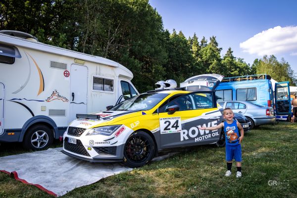 Radouňská Rallye začala v pekelném vedru. Den první. - 4