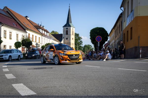 Radouňská Rallye začala v pekelném vedru. Den první. - 89