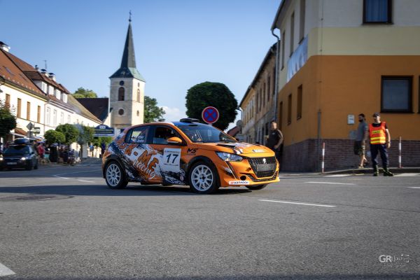 Radouňská Rallye začala v pekelném vedru. Den první. - 90
