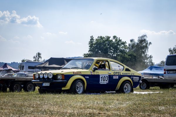 Radouňská Rallye začala v pekelném vedru. Den první. - 13