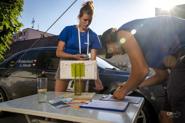 Radouňská Rallye začala v pekelném vedru. Den první. - 88