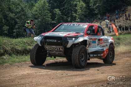 toyota15.jpg