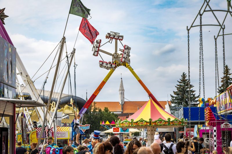 Výstava historických vozidel na zámku & Porcinkule 2026 - 47