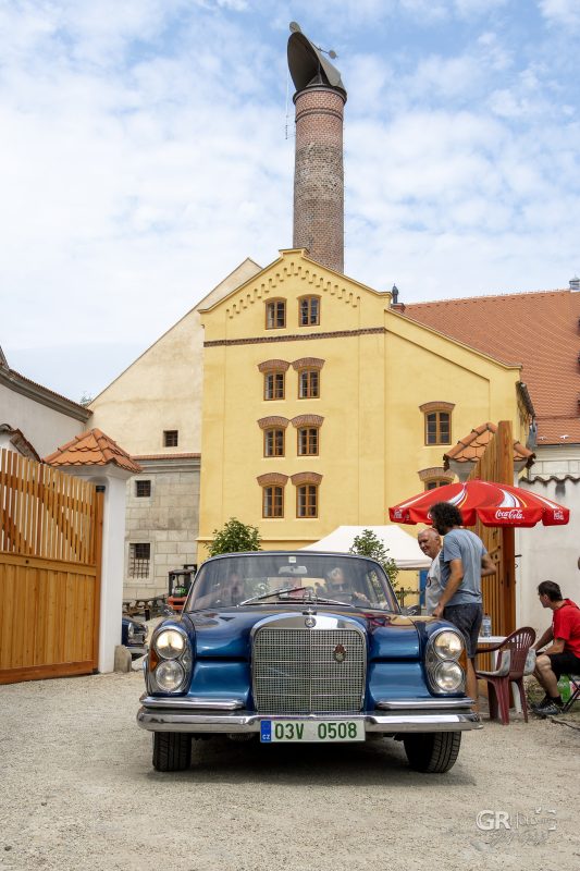 Výstava historických vozidel na zámku & Porcinkule 2026 - 86